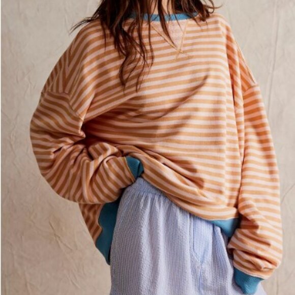 Free People Classic Striped Oversized Crewneck cream/tan Size L (3) - Picture 1 of 2